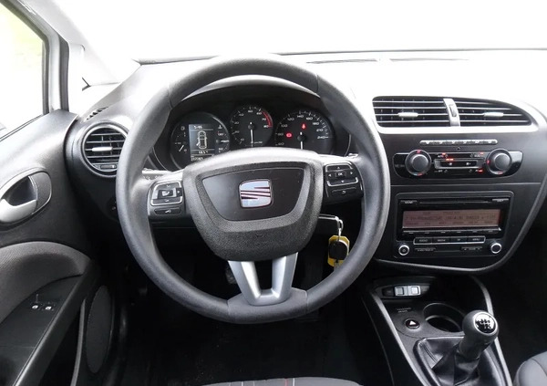 Seat Leon cena 16900 przebieg: 210000, rok produkcji 2011 z Kutno małe 137